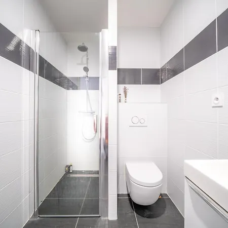 Apartment L'envolee - Gare - Netflix - Garage Prive *
